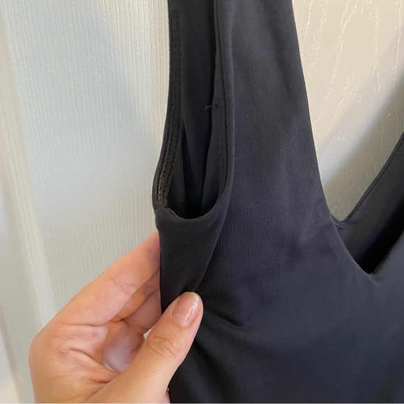 Aritzia contour vneck bodysuit - Picture 6 of 6